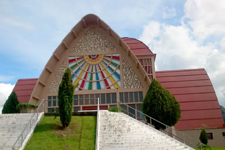 Visite Igreja Matriz de Urubici Nossa Senhora Mãe dos Homens com a Itaguasul