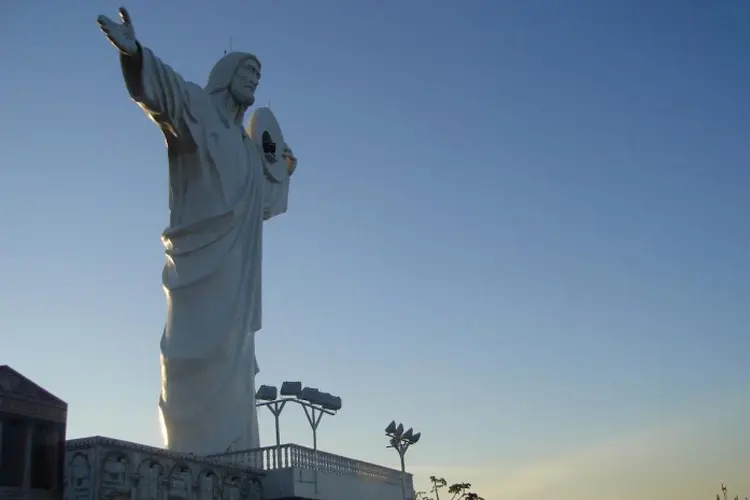 Visite Cristo Luz - Balneário Camboriú com a Itaguasul